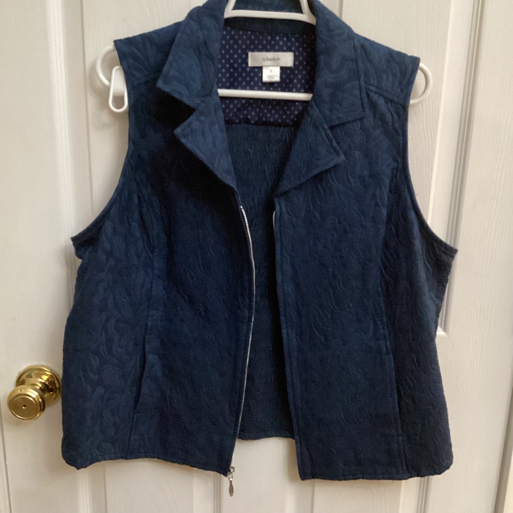 CJ Banks Navy Quilted Sleeveless Vest